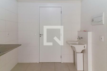 Sala / Cozinha / Lavanderia  de apartamento à venda com 1 quarto, 28m² em Ferreira, São Paulo