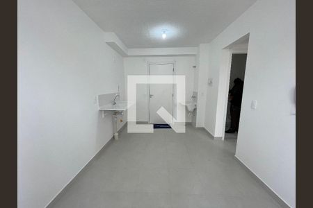 Sala/Cozinha de apartamento para alugar com 2 quartos, 32m² em Jardim Celeste, São Paulo