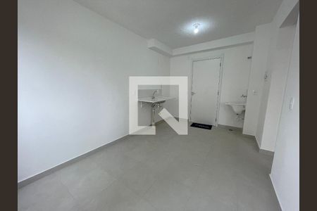 Sala/Cozinha de apartamento para alugar com 2 quartos, 32m² em Jardim Celeste, São Paulo