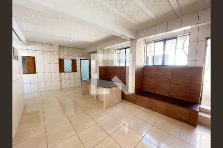 Cozinha de casa para alugar com 4 quartos, 200m² em Bonsucesso, Belo Horizonte