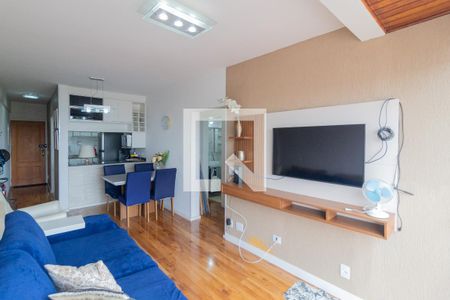 Sala de Estar e Varanda Conjugada de apartamento para alugar com 2 quartos, 65m² em Vila do Castelo, São Paulo