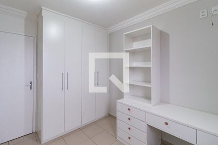 Quarto 1 de apartamento para alugar com 2 quartos, 55m² em Jardim Roberto, Osasco