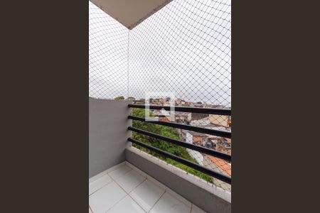 Sacada de apartamento para alugar com 2 quartos, 55m² em Jardim Roberto, Osasco