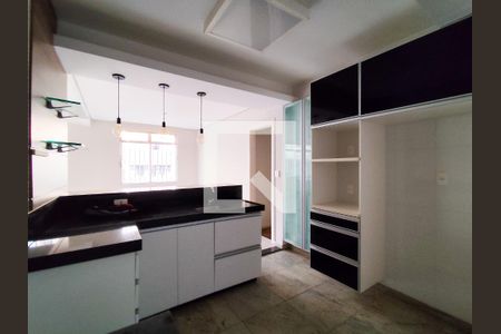 Cozinha  de apartamento à venda com 4 quartos, 130m² em Serra, Belo Horizonte