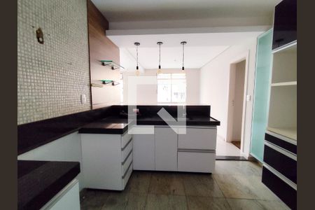 Cozinha  de apartamento à venda com 4 quartos, 130m² em Serra, Belo Horizonte