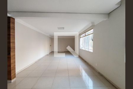 Sala  de apartamento à venda com 4 quartos, 130m² em Serra, Belo Horizonte