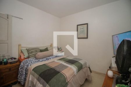 Quarto 1 de apartamento para alugar com 2 quartos, 68m² em Petrópolis, Porto Alegre