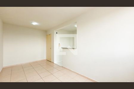 Sala de apartamento para alugar com 3 quartos, 70m² em Vila Industrial, Campinas