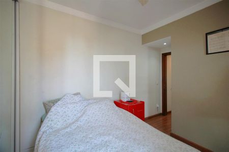 Suite de apartamento à venda com 3 quartos, 100m² em Sagrada Família, Belo Horizonte