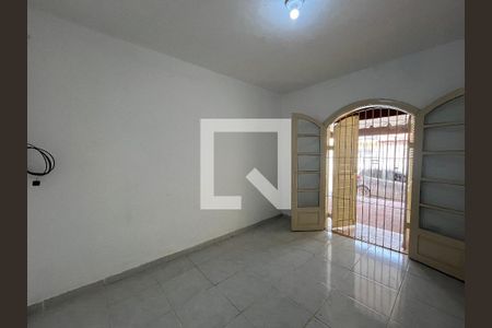 Quarto de casa para alugar com 2 quartos, 125m² em Vila Amorim, Suzano