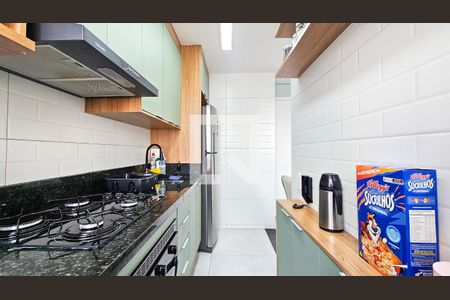 Cozinha de apartamento à venda com 2 quartos, 44m² em Usina Piratininga, São Paulo