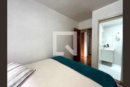 Suíte de apartamento à venda com 3 quartos, 83m² em Vila Parque Jabaquara, São Paulo