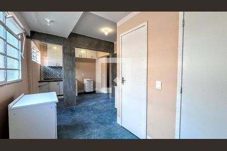 Sala  de apartamento à venda com 3 quartos, 100m² em São Pedro, Belo Horizonte