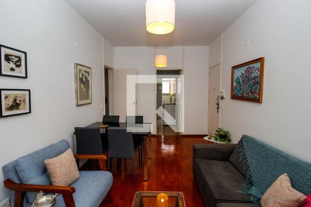 Sala de apartamento à venda com 2 quartos, 91m² em Serra, Belo Horizonte