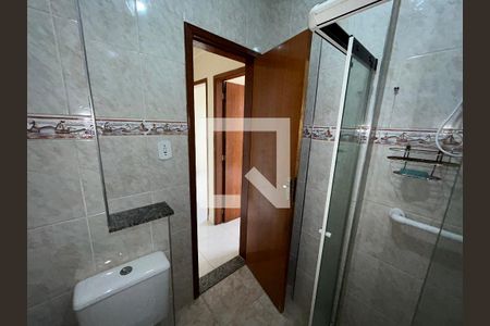 Banheiro de apartamento para alugar com 2 quartos, 55m² em Méier, Rio de Janeiro