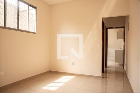 Sala de casa de condomínio para alugar com 2 quartos, 75m² em Vila da Saúde, São Paulo