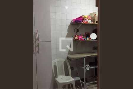 Casa à venda com 3 quartos, 360m² em Vila Amélia, São Paulo