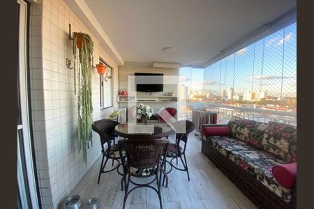 Apartamento à venda com 3 quartos, 118m² em Vila Guaca, São Paulo