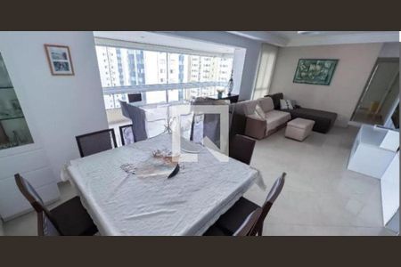 Apartamento à venda com 3 quartos, 128m² em Vila Romana, São Paulo