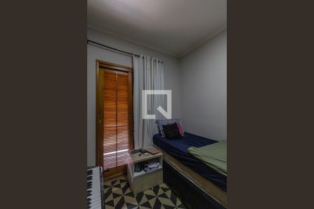 Quarto 1 de casa à venda com 3 quartos, 250m² em Vila Taquari, São Paulo