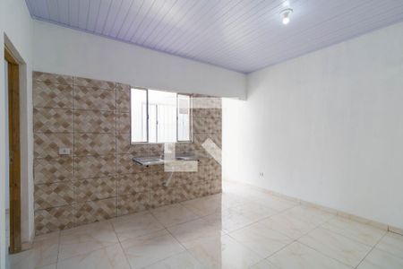 Sala de casa para alugar com 2 quartos, 50m² em Cidade Júlia, São Paulo