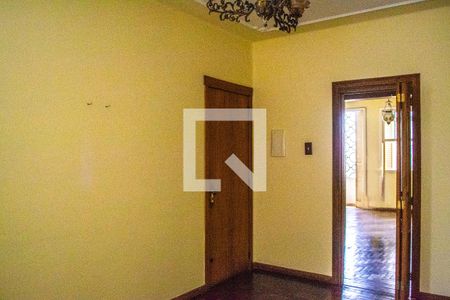 Quarto de apartamento para alugar com 3 quartos, 100m² em Farroupilha, Porto Alegre