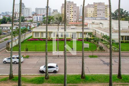 Vista Quarto 2 de apartamento à venda com 3 quartos, 100m² em Farroupilha, Porto Alegre