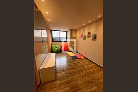 Apartamento à venda com 2 quartos, 83m² em Chora Menino, São Paulo