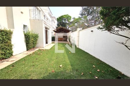 Casa à venda com 4 quartos, 332m² em Jardim Cordeiro, São Paulo