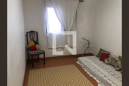 Casa à venda com 3 quartos, 120m² em Vila Cordeiro, São Paulo