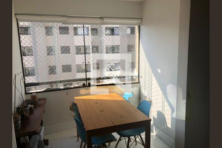 Apartamento à venda com 2 quartos, 60m² em Vila Bertioga, São Paulo