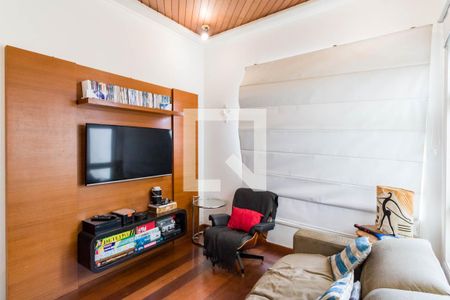 Sala de casa à venda com 4 quartos, 275m² em Vila Sonia, São Paulo