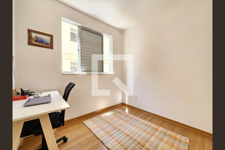 Quarto 3 de apartamento à venda com 3 quartos, 72m² em Anchieta, Belo Horizonte