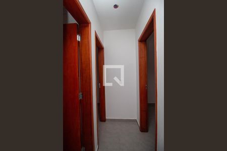 Corredor de apartamento à venda com 2 quartos, 42m² em Vila dos Remedios, São Paulo