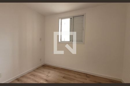 Quarto 2 de apartamento para alugar com 2 quartos, 47m² em Parque João Ramalho, Santo André