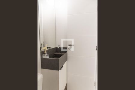 Lavabo de casa à venda com 4 quartos, 160m² em Vila Mariana, São Paulo