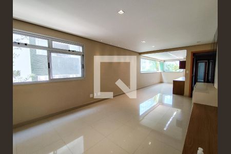 Sala de apartamento à venda com 3 quartos, 112m² em Carmo, Belo Horizonte