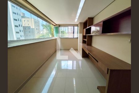 Sala de apartamento à venda com 3 quartos, 112m² em Carmo, Belo Horizonte