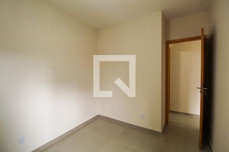 Quarto 2 de apartamento para alugar com 2 quartos, 50m² em Vila Invernada, São Paulo