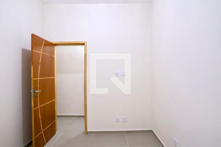 Quarto 1 de apartamento para alugar com 2 quartos, 50m² em Vila Invernada, São Paulo