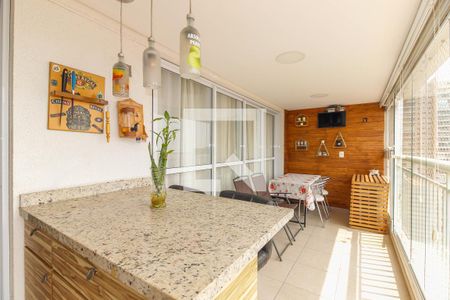 Sacada e Espaço Gourmet de apartamento à venda com 3 quartos, 105m² em Vila Carrão, São Paulo