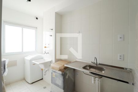 Sala/Cozinha/Área de Serviço de apartamento para alugar com 2 quartos, 41m² em Vila Nova Cachoeirinha, São Paulo