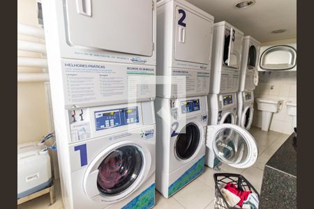 Apartamento à venda com 32m², 1 quarto e 1 vaga Apartamento à venda com 32m², 1 quarto e 1 vagaÁrea comum - Lavanderia