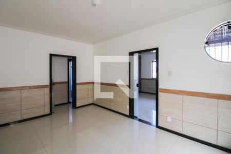 Sala de Jantar de casa à venda com 3 quartos, 200m² em Itatiaia, Belo Horizonte