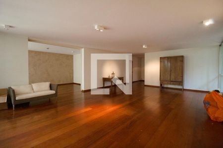 Sala de casa à venda com 6 quartos, 415m² em Vila Ida, São Paulo