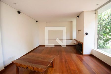 Sala de casa à venda com 6 quartos, 415m² em Vila Ida, São Paulo