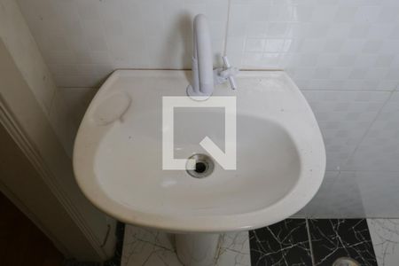 Lavabo de casa para alugar com 3 quartos, 200m² em Santa Teresinha, São Paulo