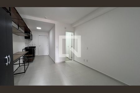 Quarto/Studio de kitnet/studio para alugar com 1 quarto, 26m² em Pinheiros, São Paulo