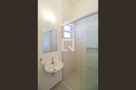 Banheiro de apartamento para alugar com 1 quarto, 35m² em Brás, São Paulo