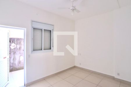 Apartamento para alugar com 38m², 1 quarto e sem vagaSala/Quarto